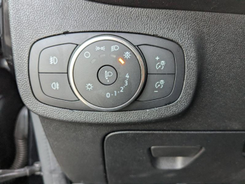 Photo 8 du bon plan FORD Fiesta 1.1 85ch Trend 5p occasion à 9990 €