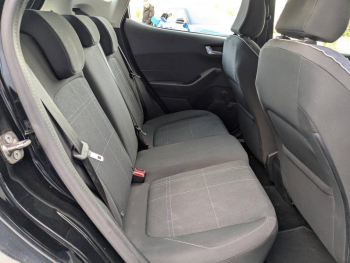 Photo 17 du bon plan FORD Fiesta 1.1 85ch Trend 5p occasion à 9990 €