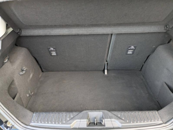 Photo 18 du bon plan FORD Fiesta 1.1 85ch Trend 5p occasion à 9990 €