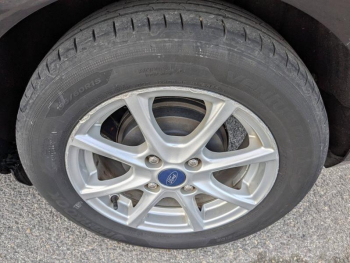 Photo 23 du bon plan FORD Fiesta 1.1 85ch Trend 5p occasion à 9990 €