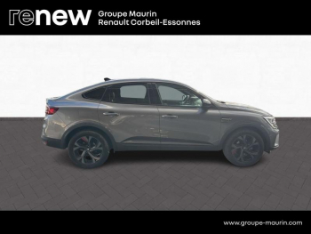 Photo 6 du bon plan RENAULT Arkana 1.6 E-Tech 145ch RS Line -21B occasion à 18989 €