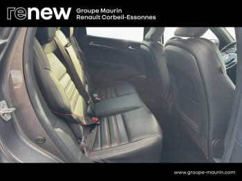 Photo 17 du bon plan RENAULT Arkana 1.6 E-Tech 145ch RS Line -21B occasion à 18989 €