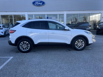 Photo 10 du bon plan FORD Kuga 2.5 Duratec 190ch FHEV E85 Titanium BVA occasion à 25970 €