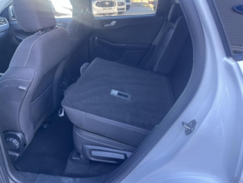 Photo 14 du bon plan FORD Kuga 2.5 Duratec 190ch FHEV E85 Titanium BVA occasion à 25970 €