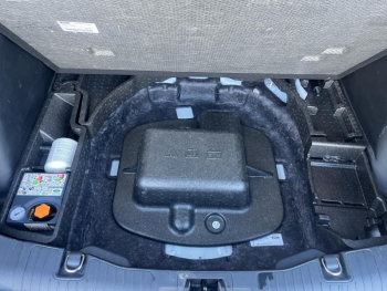 Photo 17 du bon plan FORD Kuga 2.5 Duratec 190ch FHEV E85 Titanium BVA occasion à 25970 €