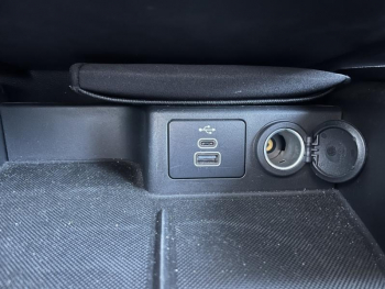 Photo 20 du bon plan FORD Kuga 2.5 Duratec 190ch FHEV E85 Titanium BVA occasion à 25970 €