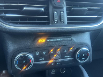 Photo 25 du bon plan FORD Kuga 2.5 Duratec 190ch FHEV E85 Titanium BVA occasion à 25970 €