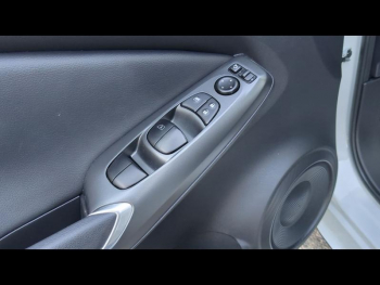 Photo 19 du bon plan NISSAN Juke 1.6 Hybrid 143ch Business Edition 2024 occasion à 20990 €