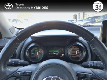 Photo 13 du bon plan TOYOTA Yaris 116h Iconic 5p occasion à 16990 €