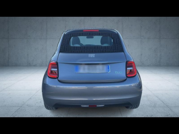 Photo 5 du bon plan FIAT 500 e 118ch La Prima MY23 occasion à 18900 €