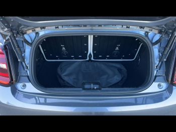 Photo 13 du bon plan FIAT 500 e 118ch La Prima MY23 occasion à 18900 €