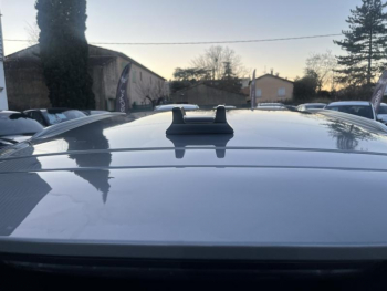 Photo 12 du bon plan FORD Kuga 2.5 Duratec 180ch Hybrid FlexiFuel Titanium Powershift occasion à 29870 €