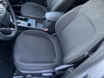 Photo 22 du bon plan FORD Kuga 2.5 Duratec 180ch Hybrid FlexiFuel Titanium Powershift occasion à 29870 €