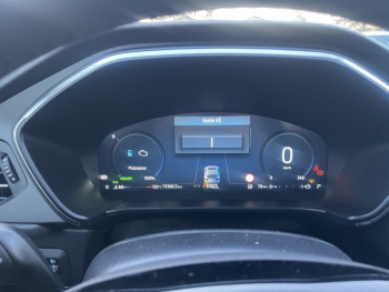 Photo 25 du bon plan FORD Kuga 2.5 Duratec 180ch Hybrid FlexiFuel Titanium Powershift occasion à 29870 €