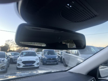 Photo 34 du bon plan FORD Kuga 2.5 Duratec 180ch Hybrid FlexiFuel Titanium Powershift occasion à 29870 €