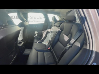 Photo 5 du bon plan VOLVO XC60 T6 Hybride Rechargeable 253 + 145ch Plus Style Dark Geartronic 8 AWD occasion à 51900 €