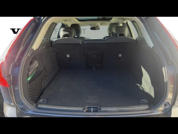 Photo 7 du bon plan VOLVO XC60 T6 Hybride Rechargeable 253 + 145ch Plus Style Dark Geartronic 8 AWD occasion à 51900 €