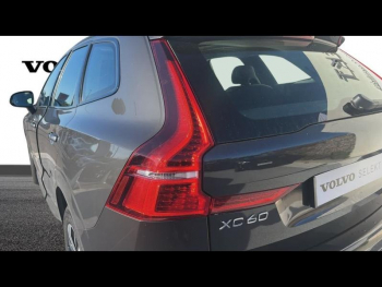 Photo 10 du bon plan VOLVO XC60 T6 Hybride Rechargeable 253 + 145ch Plus Style Dark Geartronic 8 AWD occasion à 51900 €