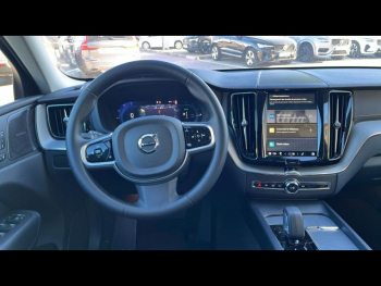Photo 3 du bon plan VOLVO XC60 T6 Hybride Rechargeable 253 + 145ch Ultra Style Dark Geartronic 8 AWD occasion à 55690 €