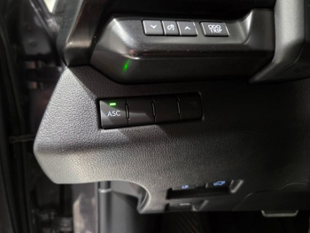 Photo 9 du bon plan LEXUS UX 250h 2WD F SPORT MY22 occasion à 29480 €