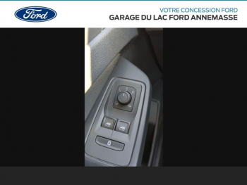 Photo 17 du bon plan FORD Grd Tourneo Connect 2.0 EcoBlue 122ch Titanium occasion à 27990 €