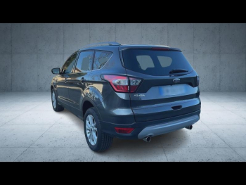 Photo 5 du bon plan FORD Kuga 1.5 TDCi 120ch Stop&Start Titanium 4x2 Powershift occasion à 13490 €