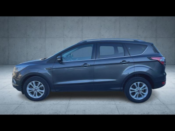 Photo 7 du bon plan FORD Kuga 1.5 TDCi 120ch Stop&Start Titanium 4x2 Powershift occasion à 13490 €