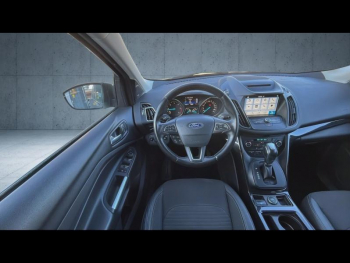 Photo 9 du bon plan FORD Kuga 1.5 TDCi 120ch Stop&Start Titanium 4x2 Powershift occasion à 13490 €