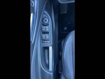 Photo 24 du bon plan FORD Kuga 1.5 TDCi 120ch Stop&Start Titanium 4x2 Powershift occasion à 13490 €