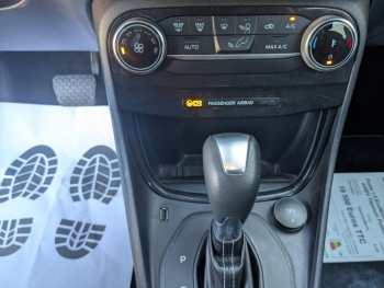 Photo 16 du bon plan FORD Puma 1.0 EcoBoost 125ch S&S mHEV Titanium Powershift occasion à 19500 €