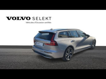 Photo 3 du bon plan VOLVO V60 B4 197ch Ultra Style Dark DCT 7 occasion à 44900 €