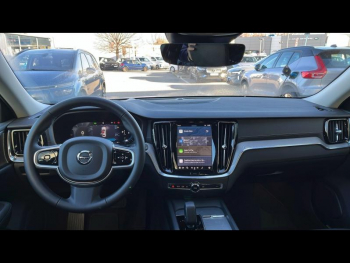 Photo 4 du bon plan VOLVO V60 B4 197ch Ultra Style Dark DCT 7 occasion à 44900 €