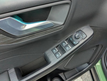 Photo 8 du bon plan FORD Kuga 2.5 Duratec 180ch Hybrid FlexiFuel Active Powershift occasion à 33900 €