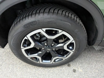 Photo 22 du bon plan FORD Kuga 2.5 Duratec 180ch Hybrid FlexiFuel Active Powershift occasion à 33900 €