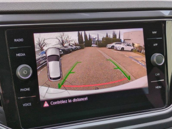 Photo 23 du bon plan VOLKSWAGEN T-Roc 1.5 TSI EVO 150ch R-Line S&S occasion à 18900 €