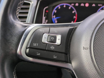 Photo 27 du bon plan VOLKSWAGEN T-Roc 1.5 TSI EVO 150ch R-Line S&S occasion à 18900 €