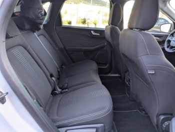 Photo 17 du bon plan FORD Kuga 2.5 Duratec 180ch Hybrid FlexiFuel Active Powershift occasion à 33900 €