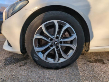 Photo 5 du bon plan MERCEDES-BENZ Classe C Coupé 220 d 170ch Sportline occasion à 19900 €