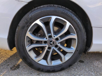 Photo 8 du bon plan MERCEDES-BENZ Classe C Coupé 220 d 170ch Sportline occasion à 19900 €