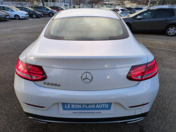 Photo 12 du bon plan MERCEDES-BENZ Classe C Coupé 220 d 170ch Sportline occasion à 19900 €