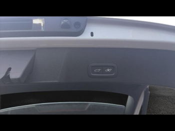 Photo 8 du bon plan VOLVO XC40 B3 163ch Ultimate DCT 7 occasion à 35990 €