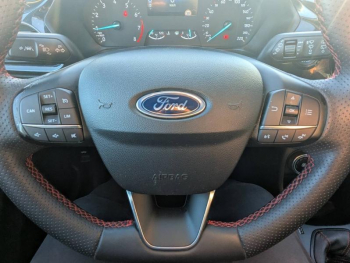 Photo 15 du bon plan FORD Fiesta 1.0 Flexifuel 95ch ST-Line 5p occasion à 15980 €