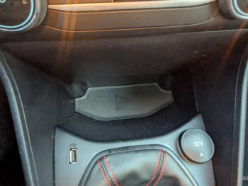 Photo 20 du bon plan FORD Fiesta 1.0 Flexifuel 95ch ST-Line 5p occasion à 15980 €