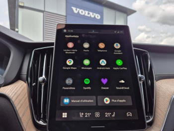 Photo 34 du bon plan VOLVO XC60 T6 Hybride Rechargeable 350ch Ultra Style Dark Geartronic 8 AWD occasion à 68900 €