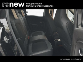 Photo 16 du bon plan RENAULT Twingo E-Tech Electric Urban Night R80 Achat IntÃ©gral - 21MY occasion à 13988 €