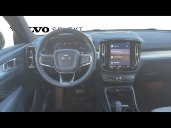 Photo 4 du bon plan VOLVO XC40 B3 163ch Plus DCT 7 occasion à 32990 €