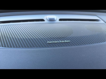 Photo 10 du bon plan VOLVO XC40 B3 163ch Plus DCT 7 occasion à 32990 €