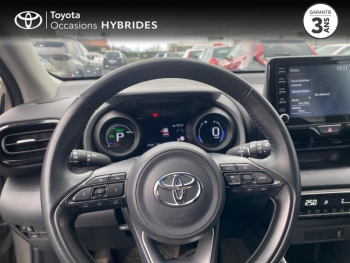 Photo 13 du bon plan TOYOTA Yaris 116h Design 5p MY22 occasion à 20490 €