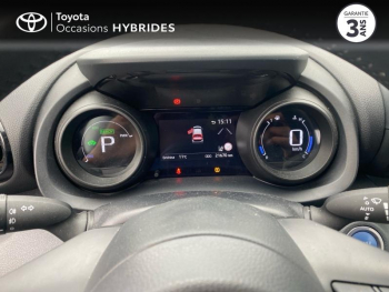 Photo 14 du bon plan TOYOTA Yaris 116h Design 5p MY22 occasion à 20490 €