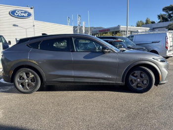 Photo 6 du bon plan FORD Mustang Mach-E 269ch Standard Range 72,6kWh Mach-E Propulsion occasion à 30850 €